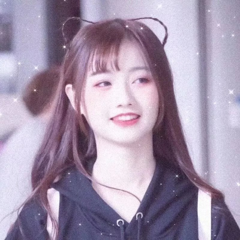 隔壁墓园的男孩
